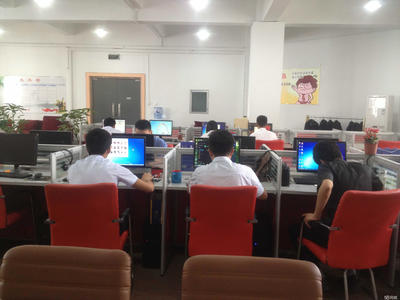 萬(wàn)高商務(wù)咨詢 企業(yè)決策的可靠信息伙伴